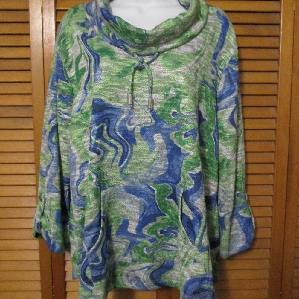 Ruby Rd. Top knit pullover 3/4 sleeves, blue/green print, stretchy, size L